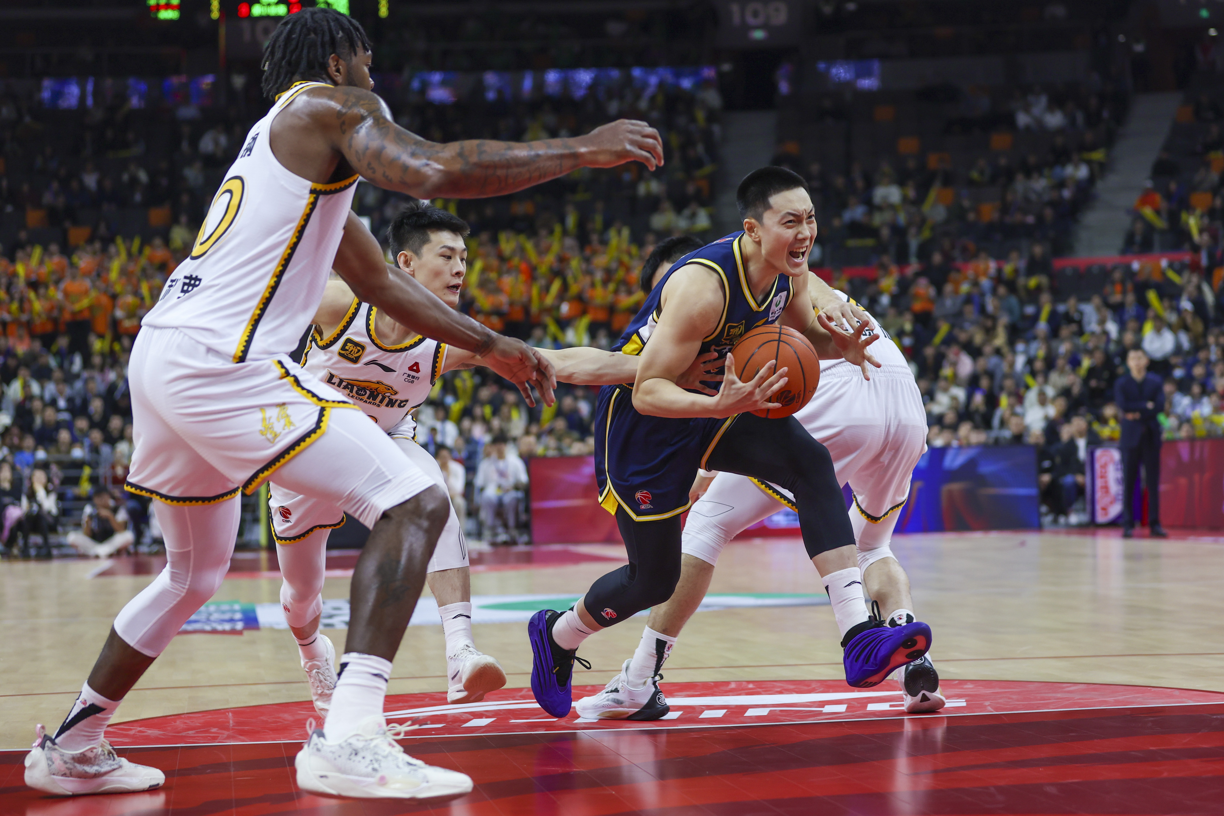 半岛体育下载-欧文60分全场回放中文解说免费